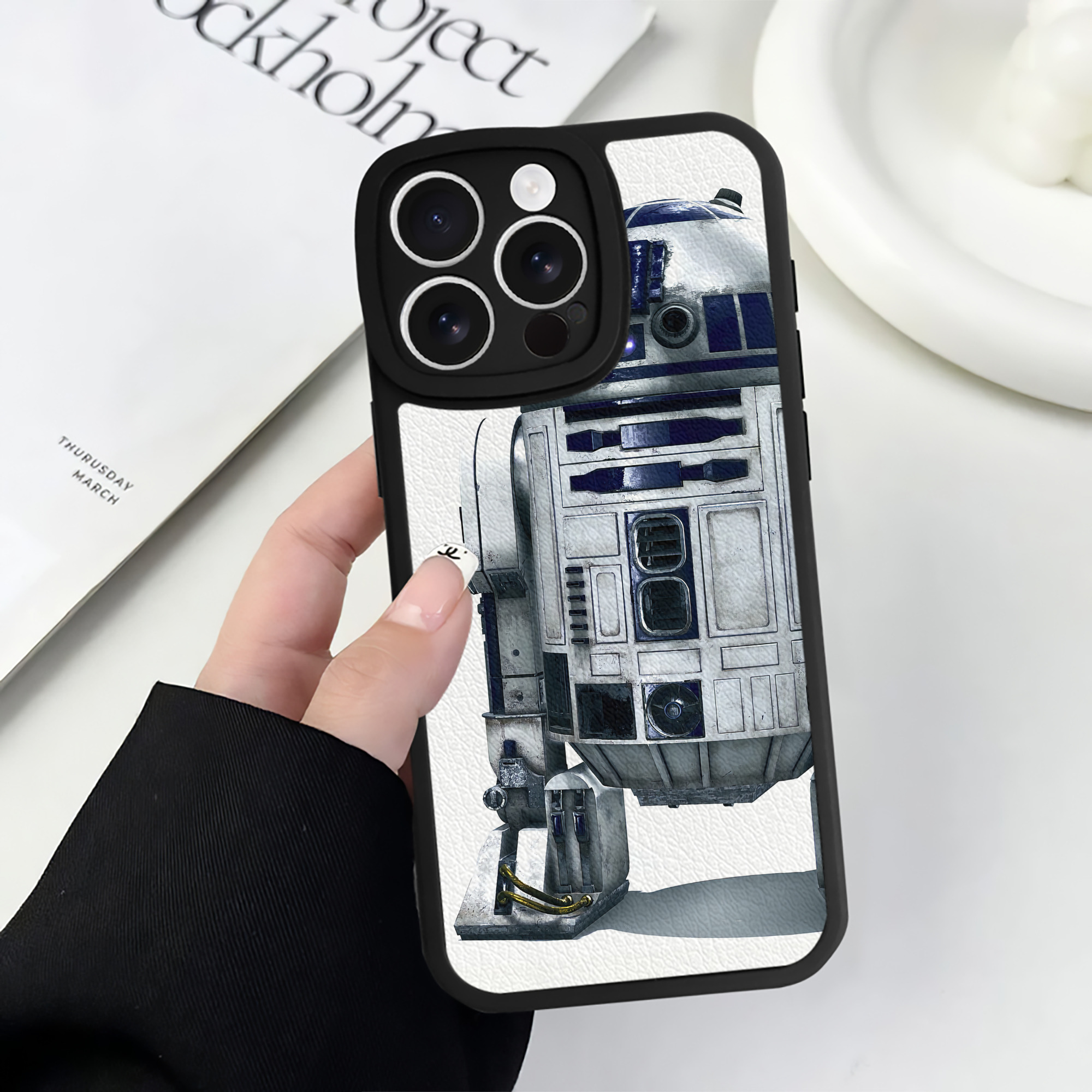 （画像用） スター・ウォーズ Star Wars 【iPhone 16シリーズ対応】シリコンスマホケース（レザー調） 材質：シリコン
